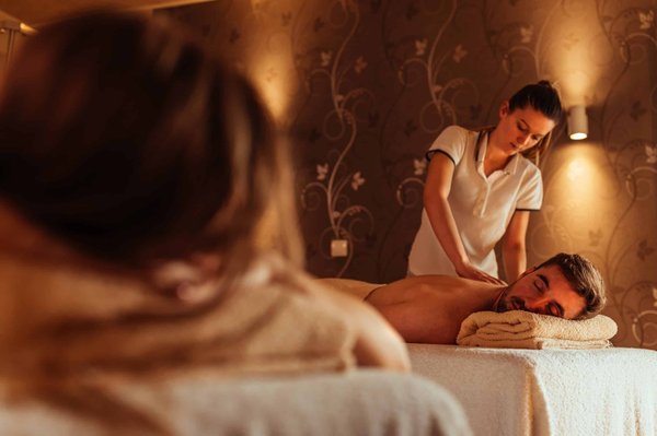 Comment utiliser l'aromathérapie pour créer une ambiance relaxante à la maison ?