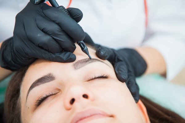 Beauté durable : Le maquillage semi-permanent à Beauty Room Dijon